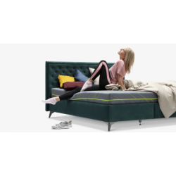 Dvigulė lova su patalynės dėže ir šviesa