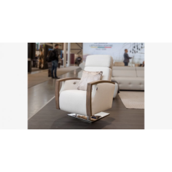 AMBER fotelis su ąžuolo porankiais