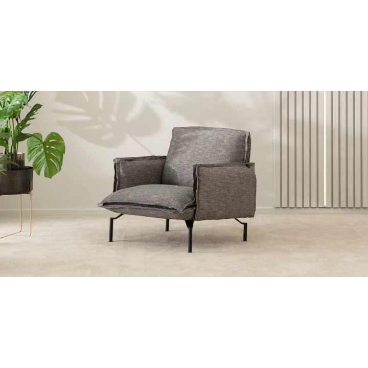 LOFT fotelis su metalinėmis kojelėmis