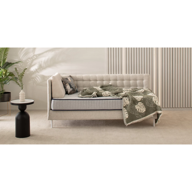 Kušetė SOLO su patalynės dėže – stilingas sprendimas