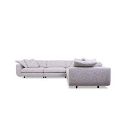 Kampinė sofa MOTIVE – Lietuvos metų gaminys