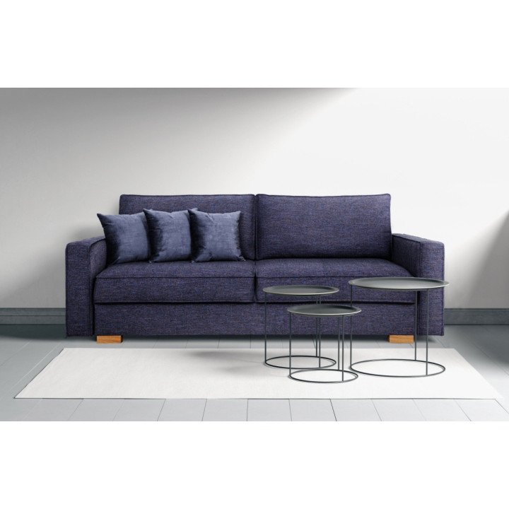 Kompaktiška sofa su miegojimo mechanizmu