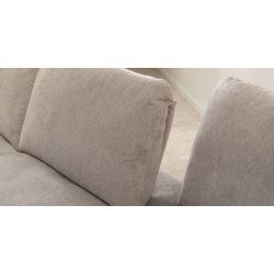 Aston Max kampas erdviam poilsiui