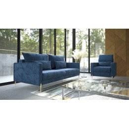 Garda elegantiška sofa su aukštomis kojelėmis
