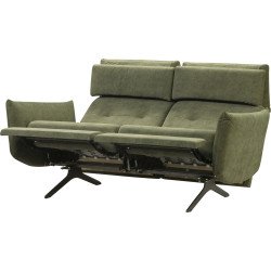 Cirilo sofa su atlošiama nugaros dalimi