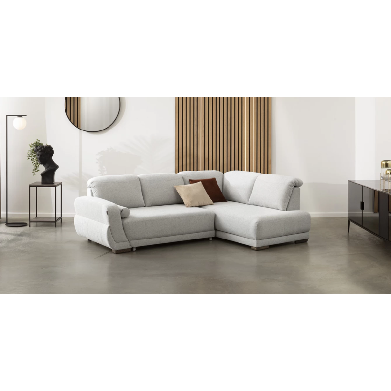 Kampas su miegamu mechanizmu ir patalynės dėže