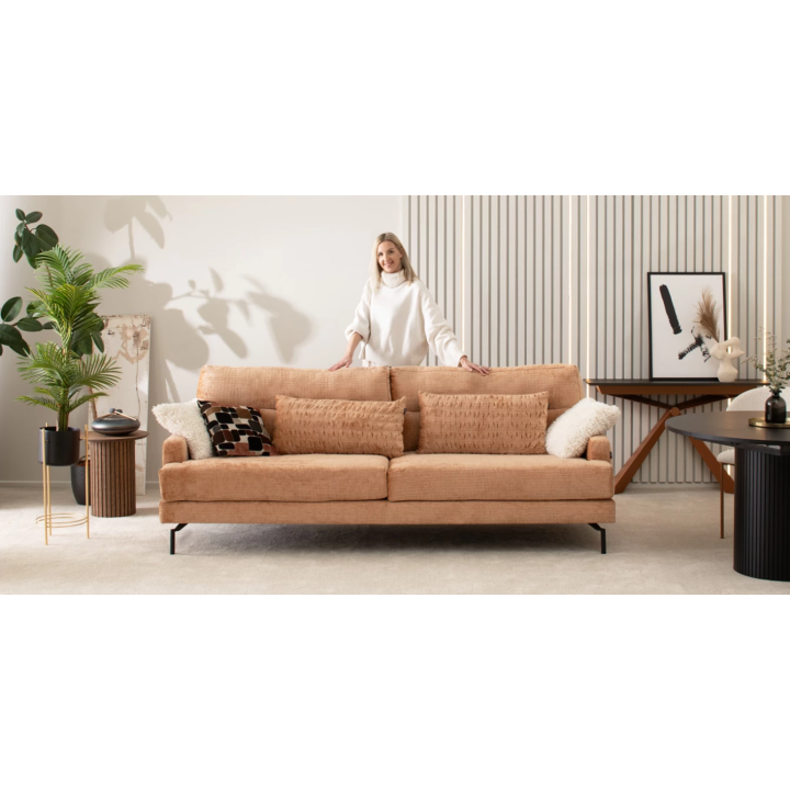 FRIDAY sofa – maksimalus komfortas poilsiui