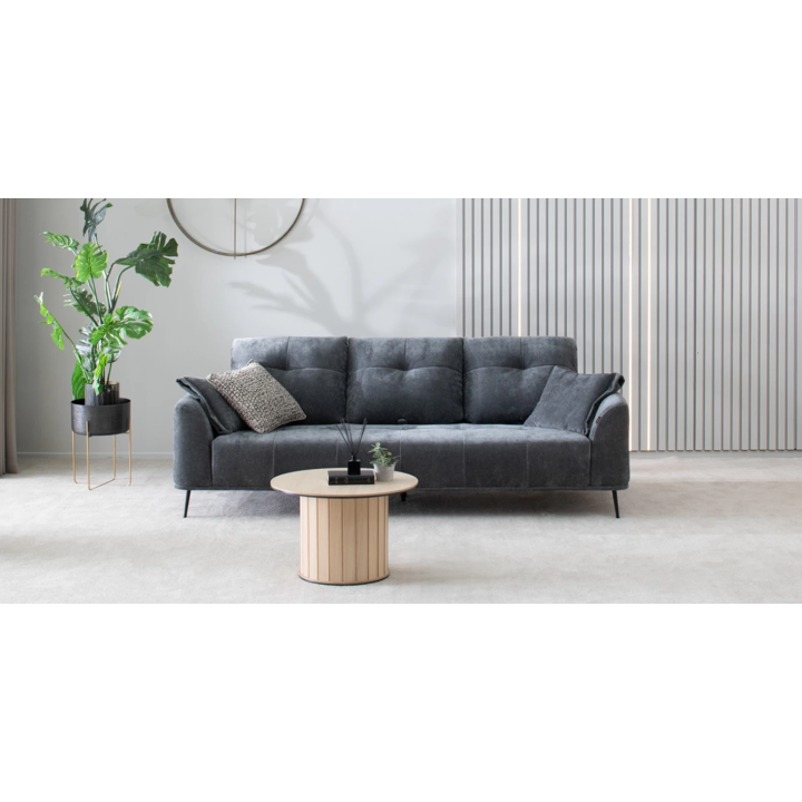 VICTORY sofa – švarios linijos ir komfortas