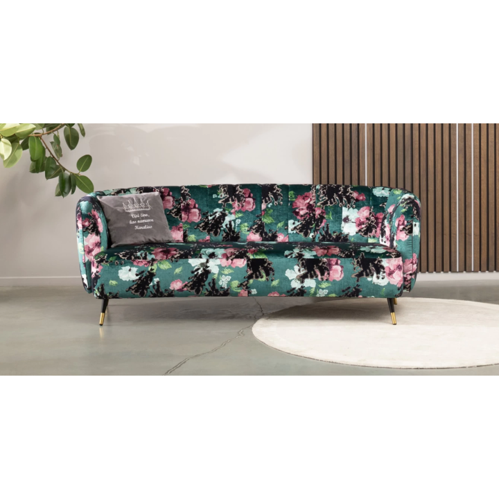 VILNIUS sofa – elegancija ir prabanga